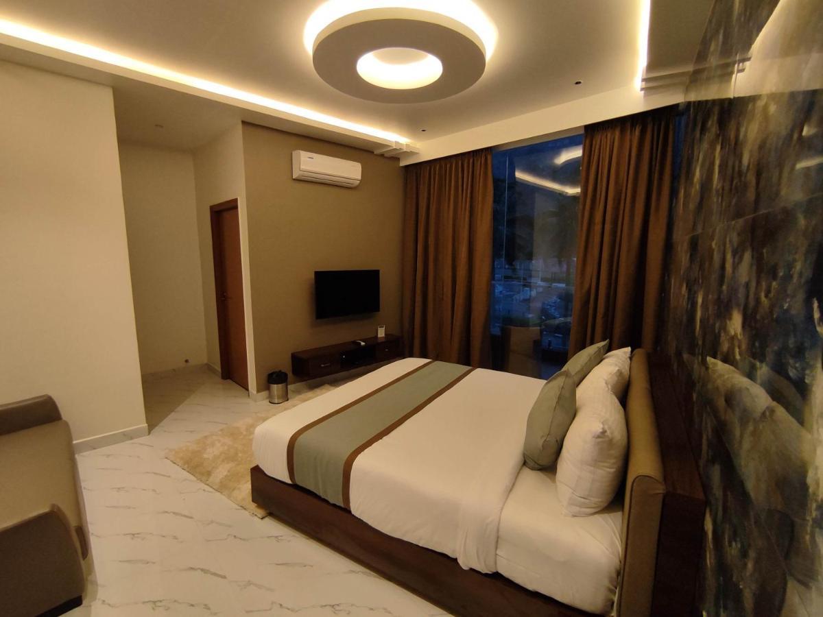 Silver Cloud Nandigunda 외부 사진