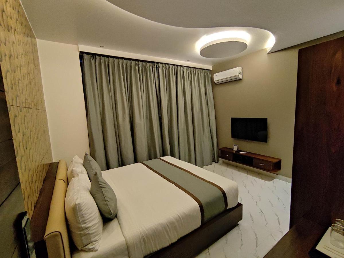 Silver Cloud Nandigunda 외부 사진