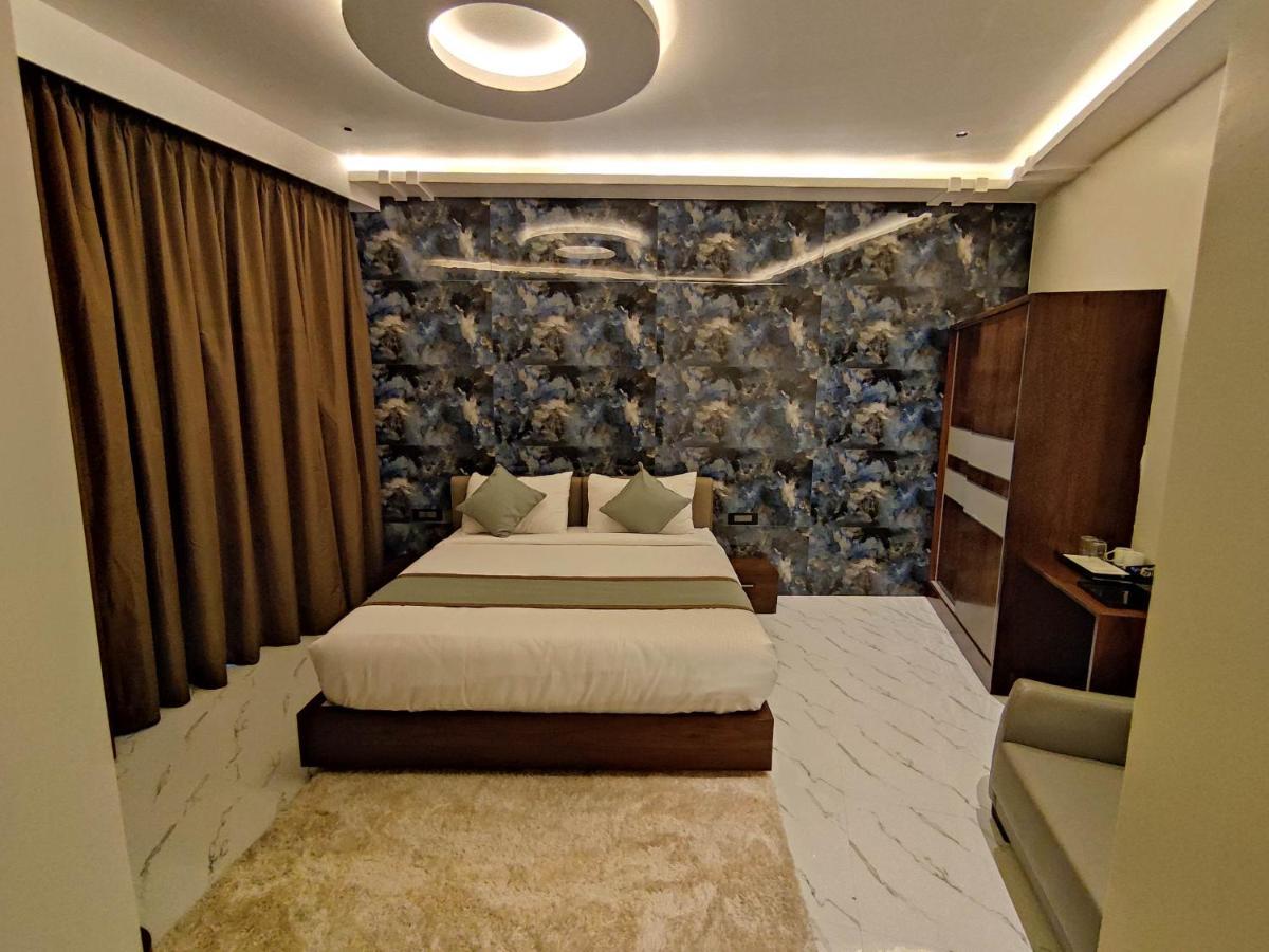 Silver Cloud Nandigunda 외부 사진