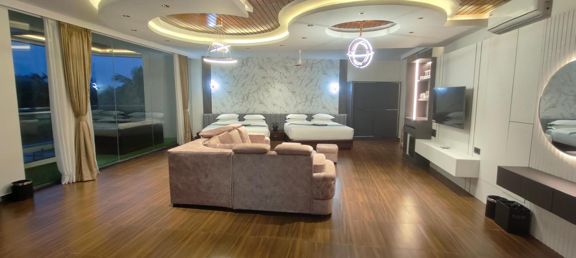 Silver Cloud Nandigunda 외부 사진